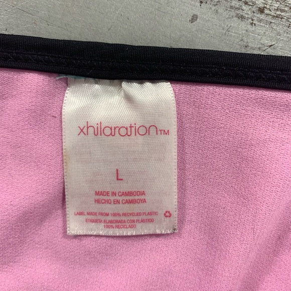 Bikini - Picture 3 of 4